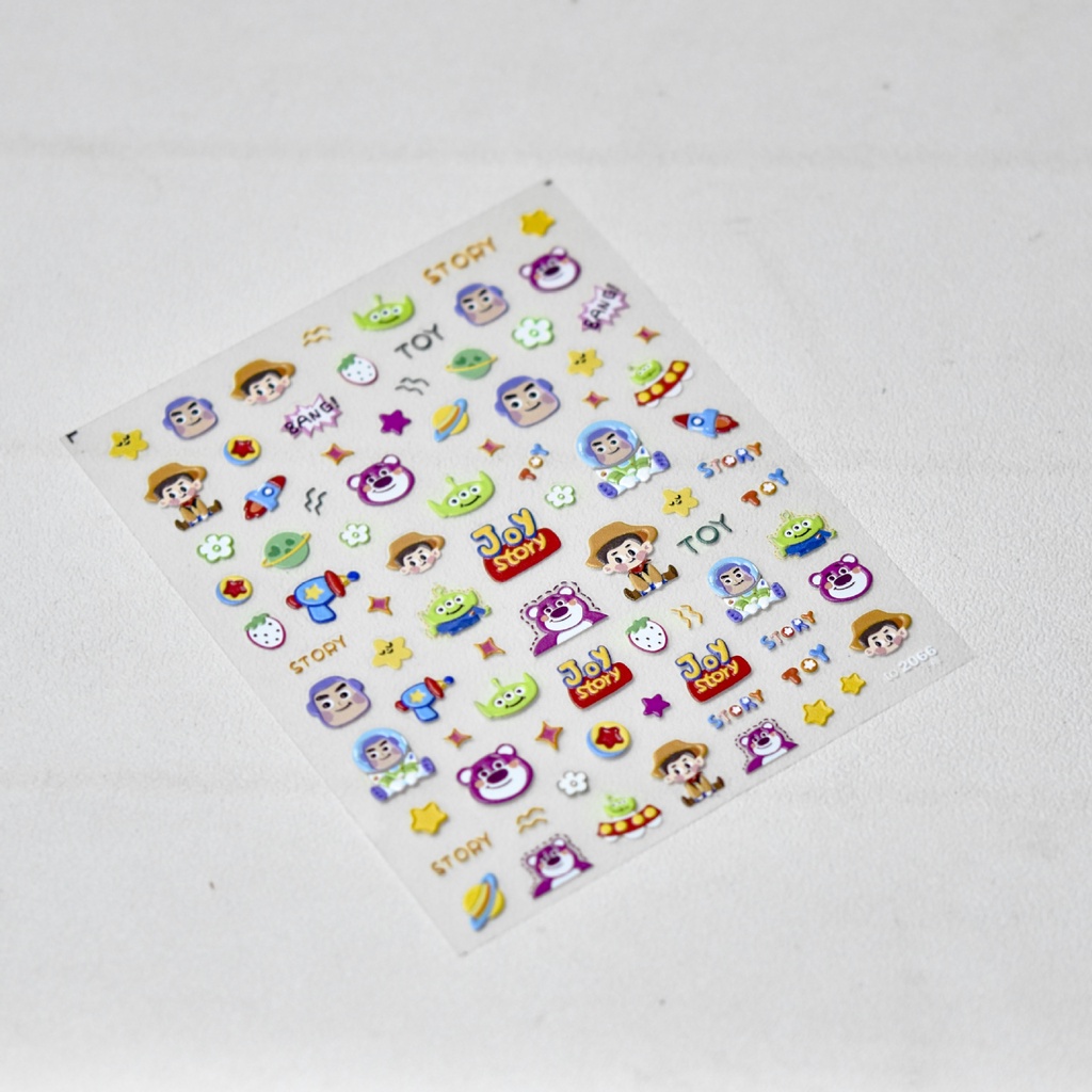 Miếng Dán Trang Trí Móng Tay In Nổi Họa Tiết Hoạt Hình Disney Dễ Thương
