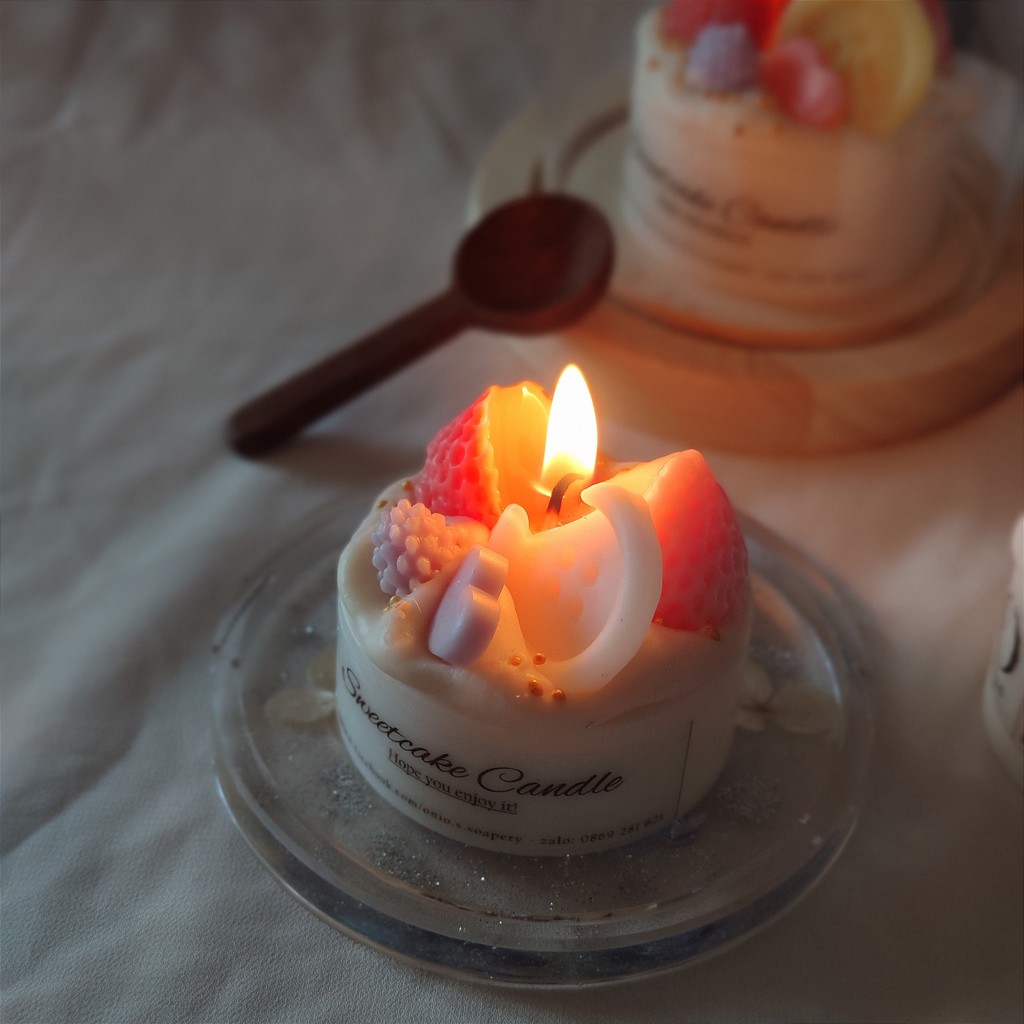 Nến thơm trang trí hình bánh kem, Sweetcake candle, Handmade by Oniõ, kích thước 6x6cm