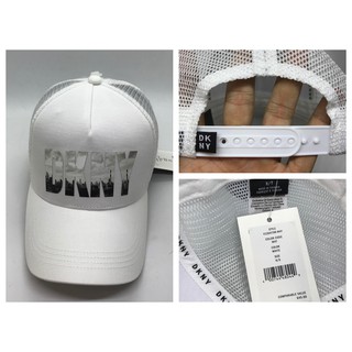 Mũ DKNY xách tay