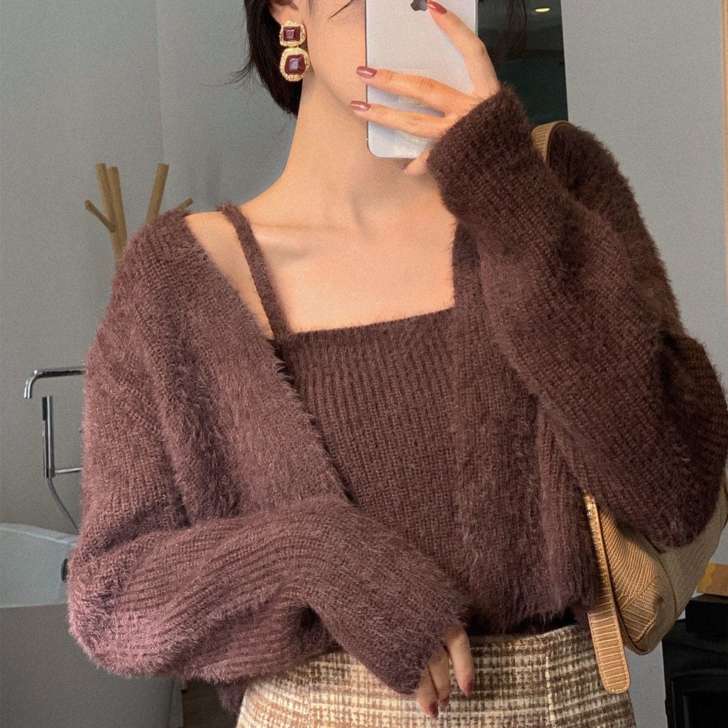 Set 2 món len lông thỏ - Áo khoác croptop - Áo quây hai dây  trẻ trung nữ tính