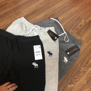 Combo 2 quần jogger và 1 bộ das