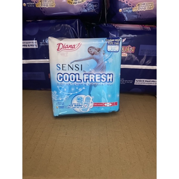 Băng vệ sinh Diana sensi cool fresh siêu mỏng cánh gói 8 miếng