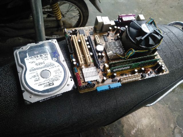 Combo 945 giga asus ram 2g ổ 80g cpu cho việc học tập đọc báo office | BigBuy360 - bigbuy360.vn