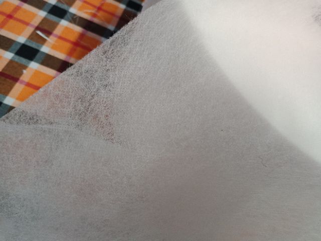 Vải không dệt màu trắng