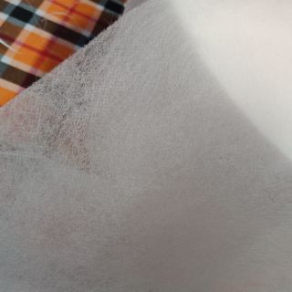 Vải không dệt màu trắng
