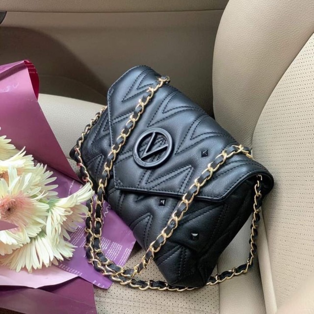 Túi Valentino đen dập logo sang chảnh AUTHENTIC 100%