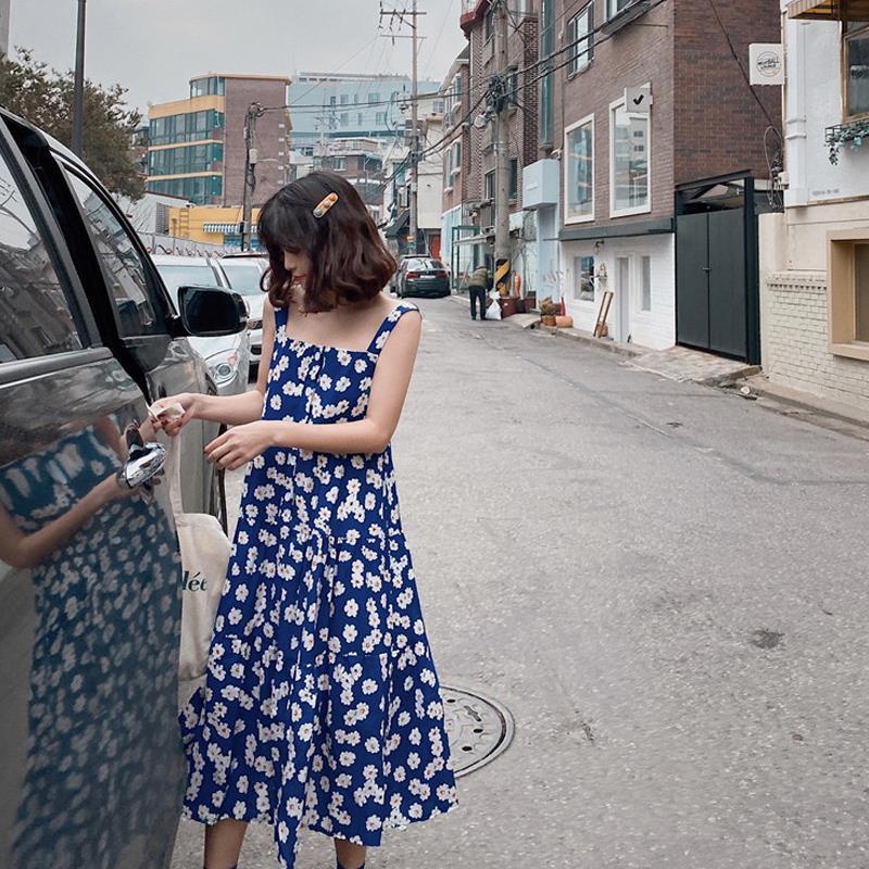 Đầm Hai Dây In Hoa Cúc Nhỏ Xinh Ngọt Ngào Thời Trang Mùa Hè 2022 Mới