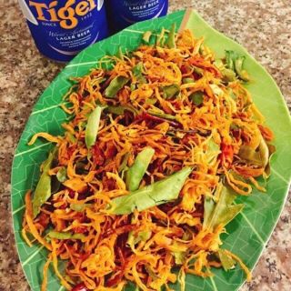 100g khô gà lá chanh loại ngon