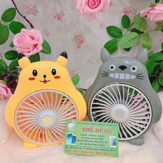 Quạt cầm tay Pikachu