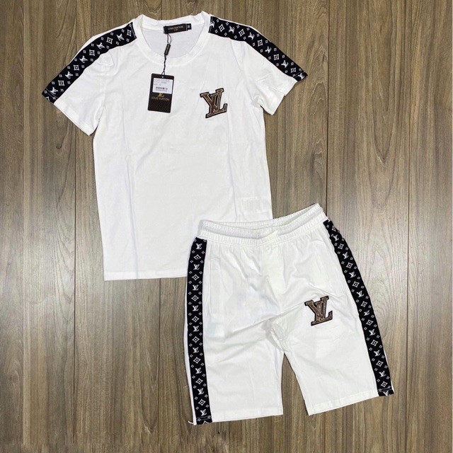 Bộ hè thể thao nam logoVL chất đẹp CHIPS | BigBuy360 - bigbuy360.vn