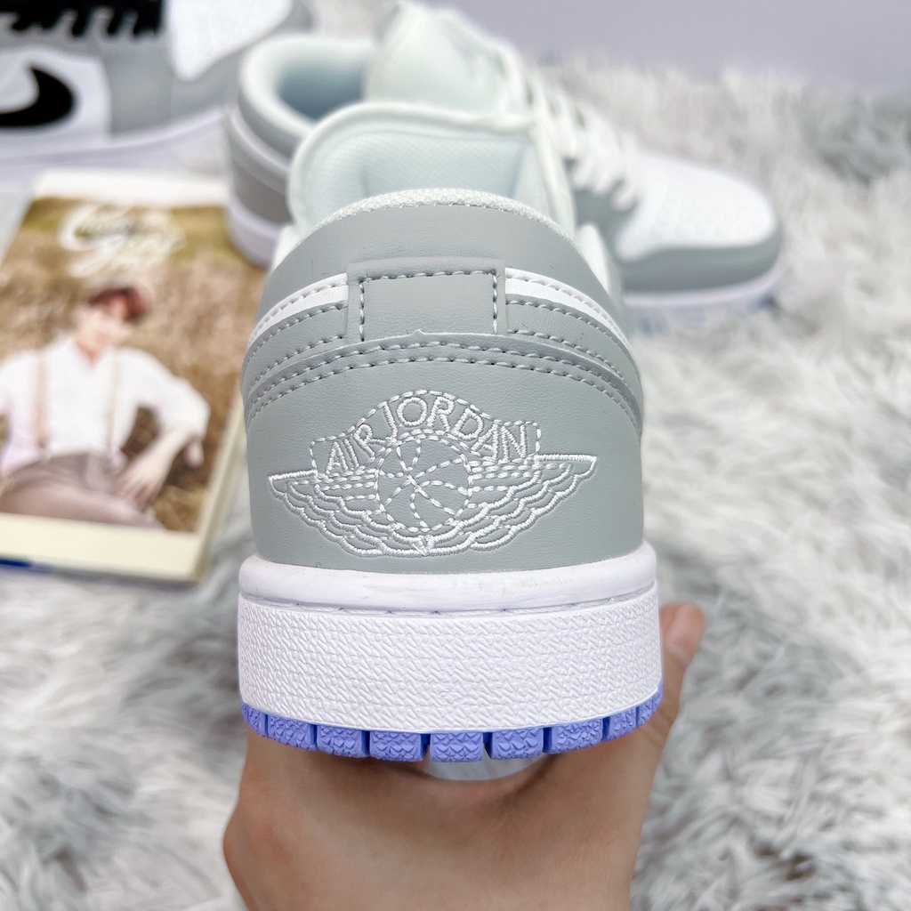 Giày Thể Thao Nam Nữ Jordan Air Cổ Thấp Màu Xám Nhạt Đế Xanh , Sneaker JD1 Low Xám Tro Full Bill + Box