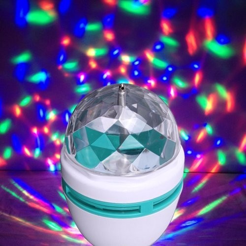 Đèn led cầu xoay 7 màu