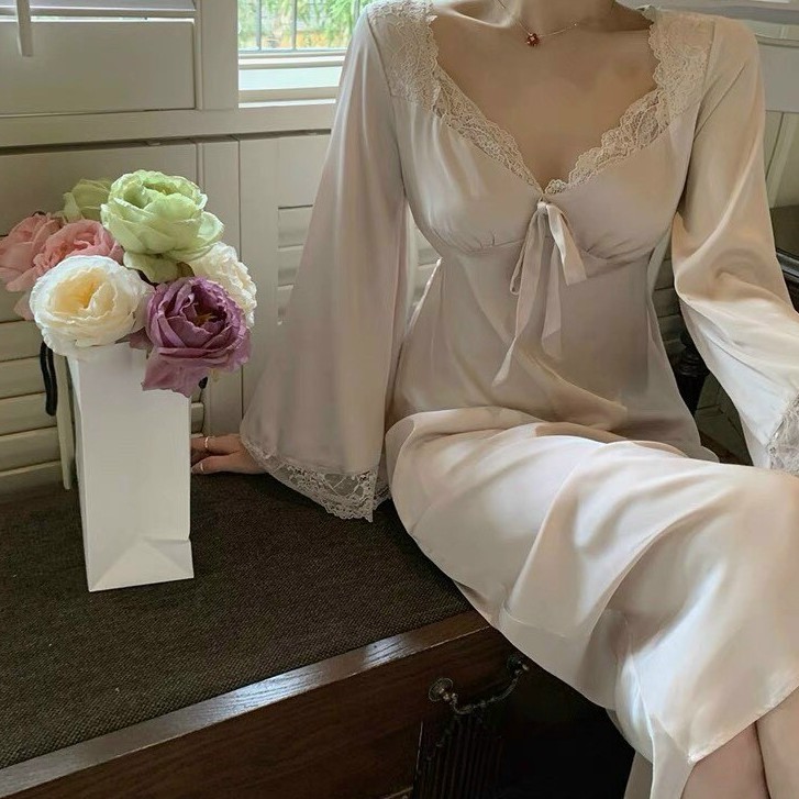 [Hàng Cao Cấp]Váy lụa ngủ dài tay dáng dài phối ren, đầm ngủ lụa cao cấp dài tay mềm mịn mặc thoáng nhẹ thanh lịch | BigBuy360 - bigbuy360.vn