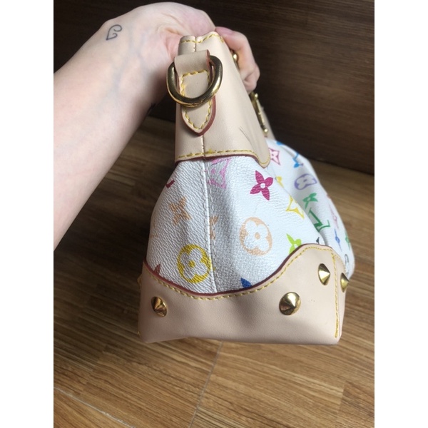 Pass túi hiệu, thanh lí túi LV 7 màu