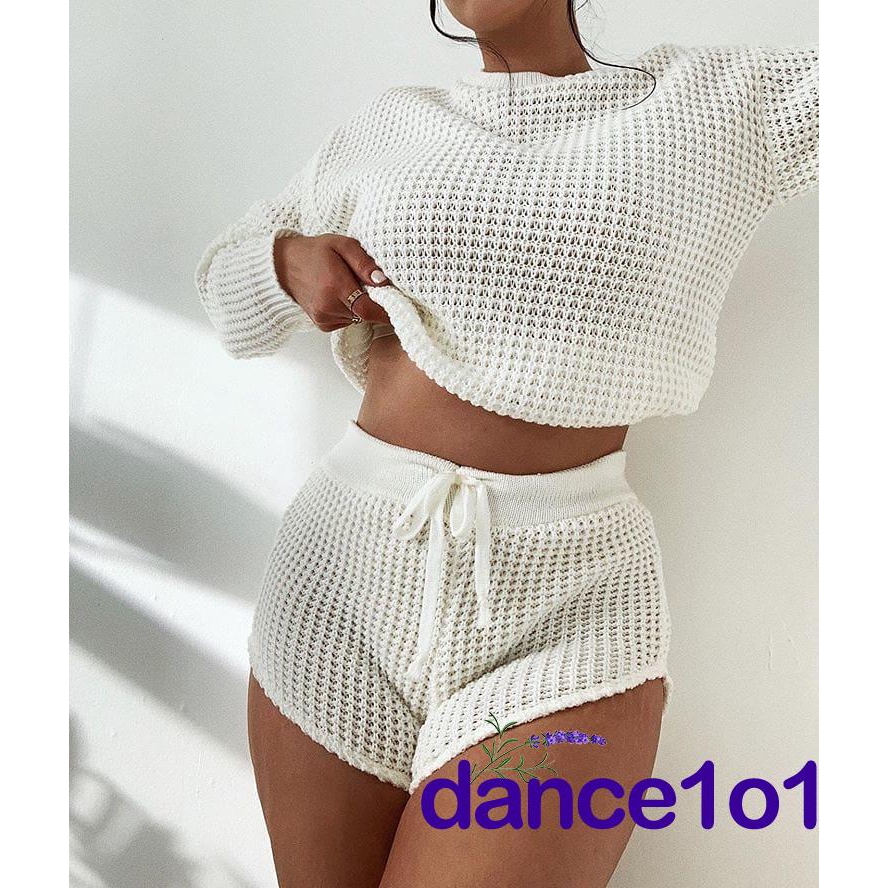 Bộ trang phục áo len giản dị dáng ngắn và quần short cạp cao thời trang cho nữ