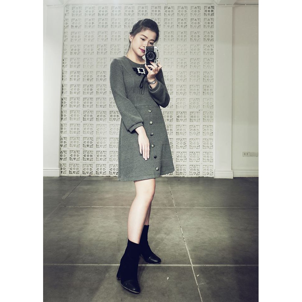 Váy len thiết kế ADORE DRESS kèm nơ đính ngực sang trọng nguyên tag mới 100%