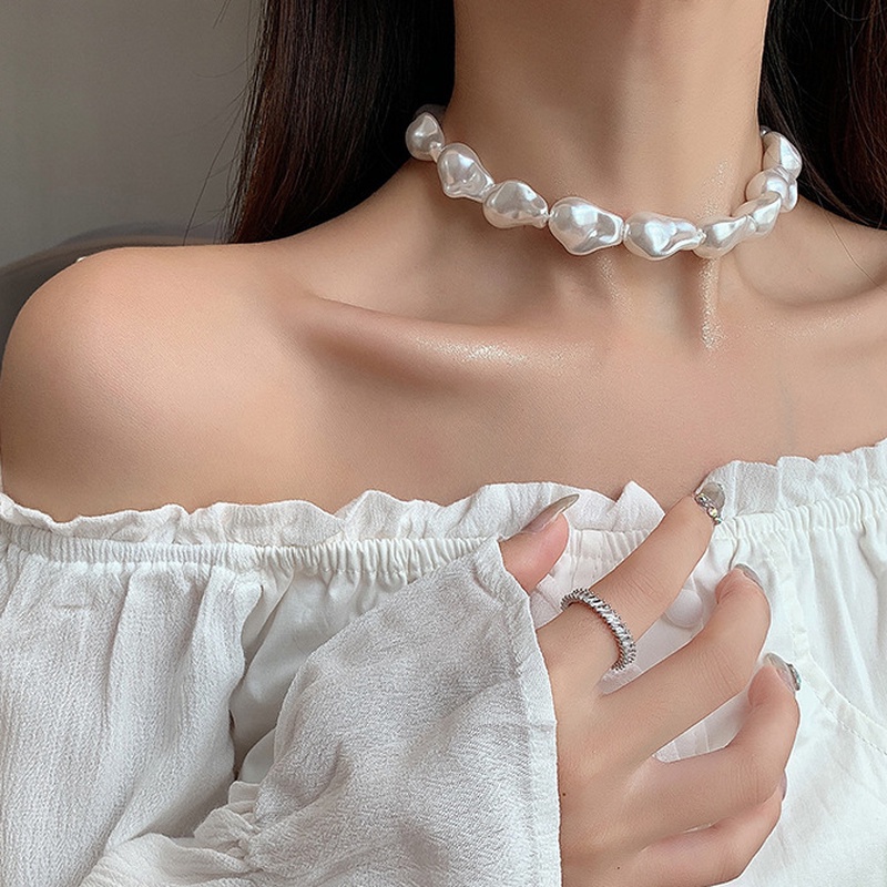 Vòng cổ Mặt Ngọc Trai Không Đối Xứng Phong Cách Retro Ins