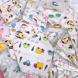 yếm tam giác cotton cho bé