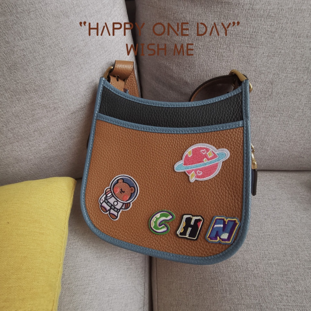 Set 26 Chữ Cái Tiếng Anh Dán Trang Trí Nhiều Màu Sắc