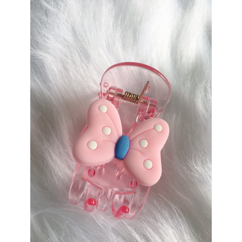 Kẹp càng cua trong 5 răng hình bướm