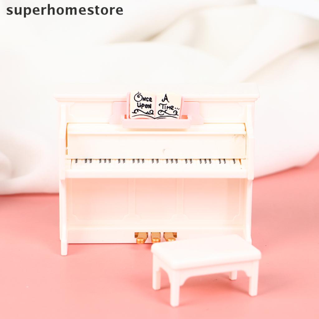 Đàn Piano Mini Bằng Nhựa Tỉ Lệ 1 / 12 Trang Trí Nhà Búp Bê
