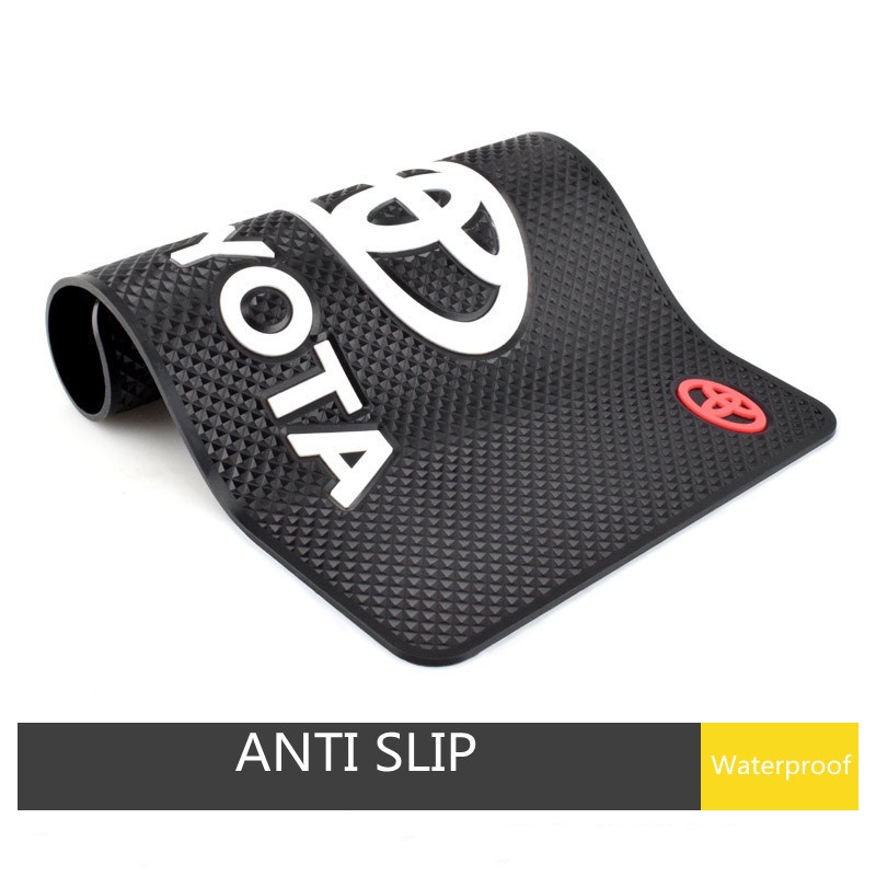 Thảm Silicon Chống Trượt Gắn Bảng Điều Khiển Xe Hơi TOYOTA