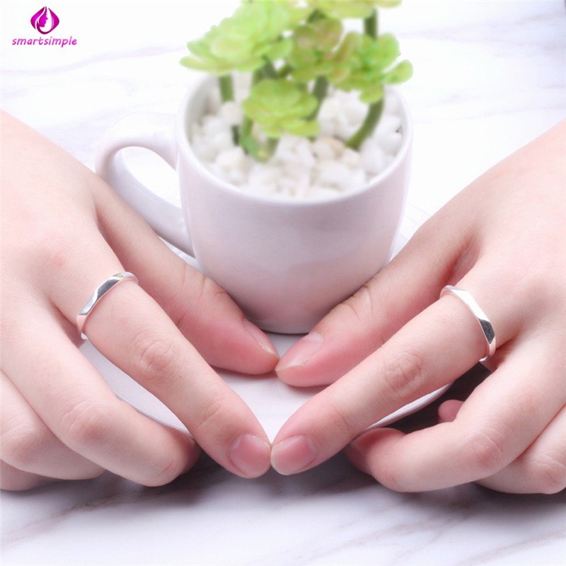 Nhẫn đính hôn thiết kế độc đáo đẹp mắt