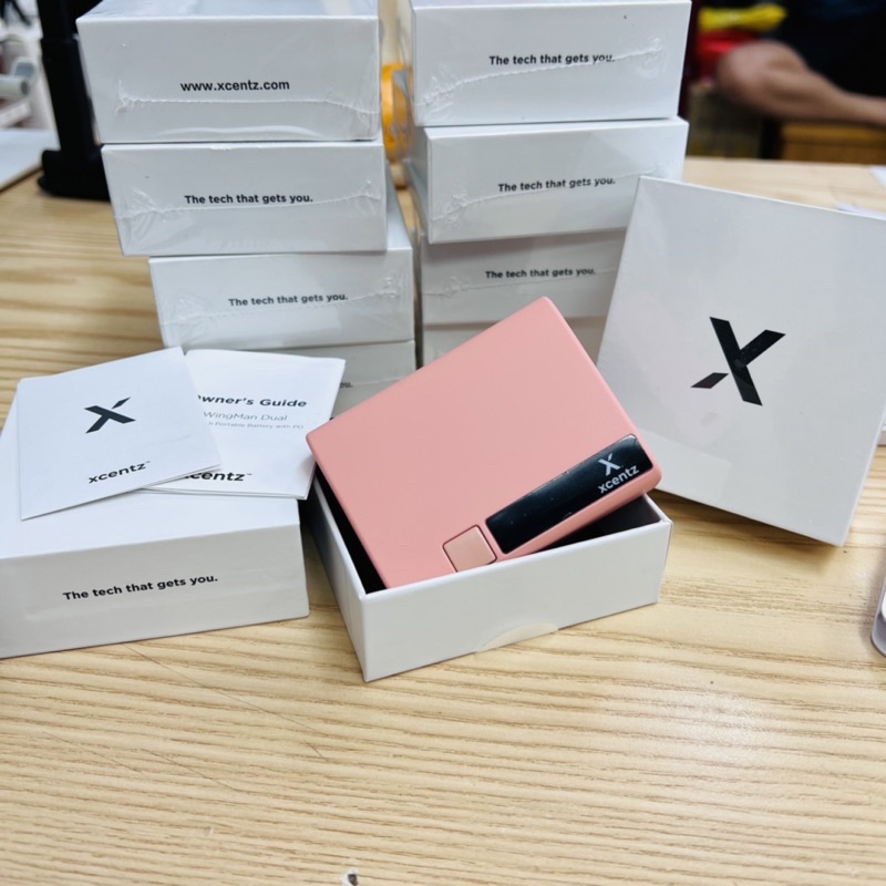 BẢO HÀNH 01 NĂM -Sạc Dự Phòng Xcentz 10000mAh - 18W PD - Sạc Nhanh USB-C. QC 3.0 3 màu sắc trẻ trung
