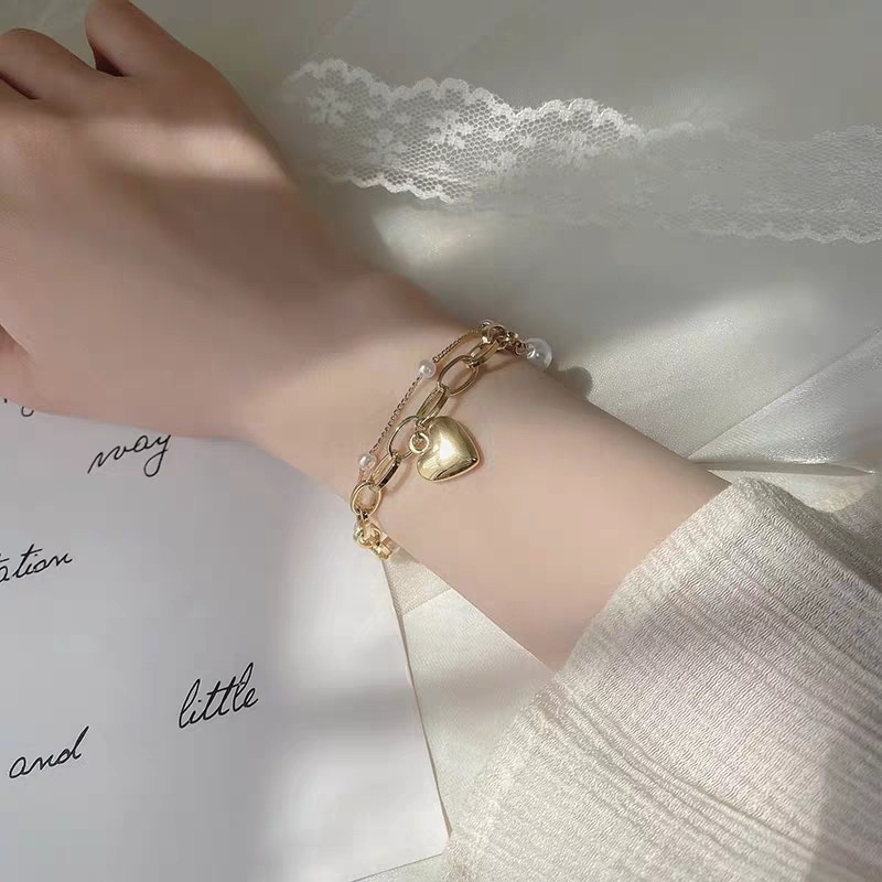 Vòng Tay Hai Lớp Đính Ngọc Trai Hình Trái Tim Thời Trang Sang Trọng Cho Nữ