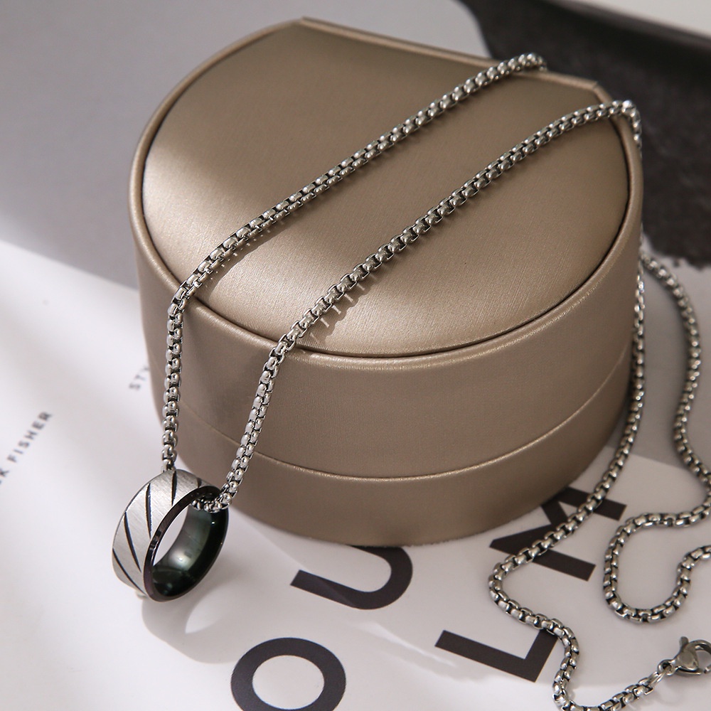 Dây chuyền nam bằng titan không gỉ phong cách hiphop thiết kế mới 2022 nhiều mẫu tùy chọn