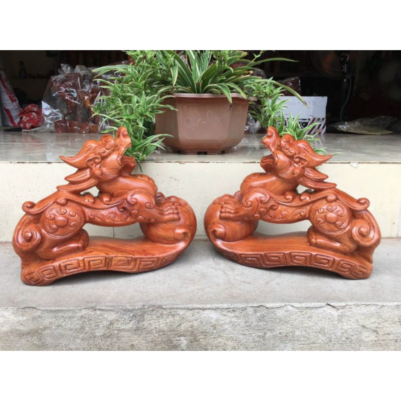 Tượng tỳ hưu gỗ hương mẫu mới 30cm