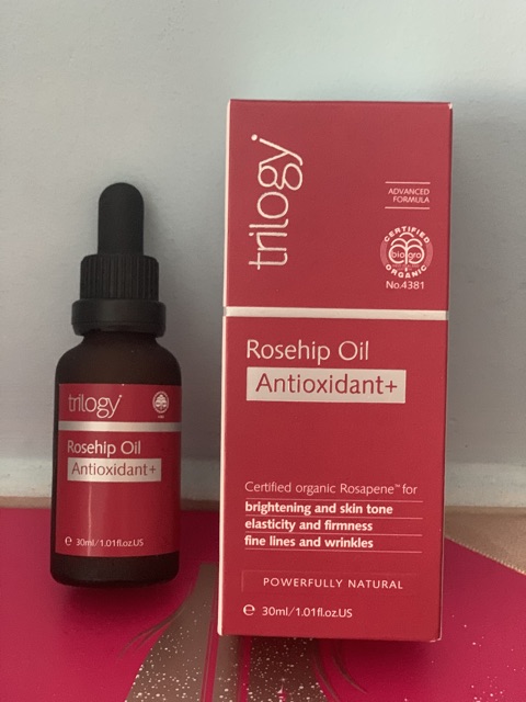 Dầu Quả Hồng Chống Lão Hoá Trilogy Rosehip Oil Antioxidant