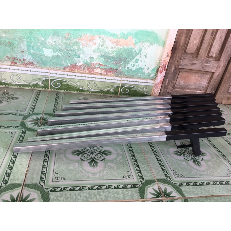 Thanh thép hộp 25 x 25 x 80 cm