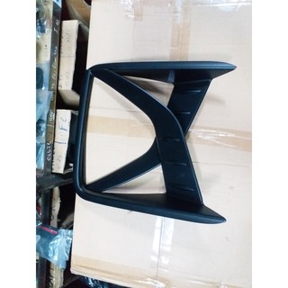 Ốp viền pha đen xe Xpander 2018-2022