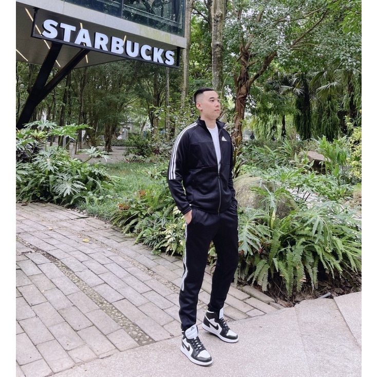 Quần áo thể thao Adidas  nam tiro 2022