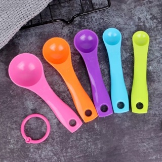 Bộ 5 Thìa Đong bột gia vị nhiều màu bằng nhựa