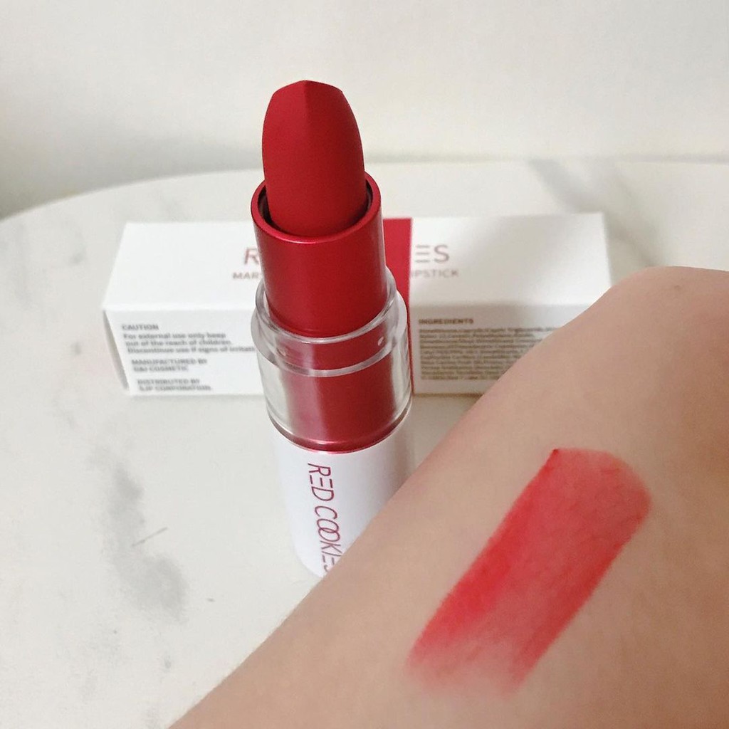 Son lì mịn, mềm môi, bền màu, không nặng môi RED COOKIES MARSHMALLOW POWDER LIPSTICK A1 Twenteen Red( Đỏ cam) 3.5g