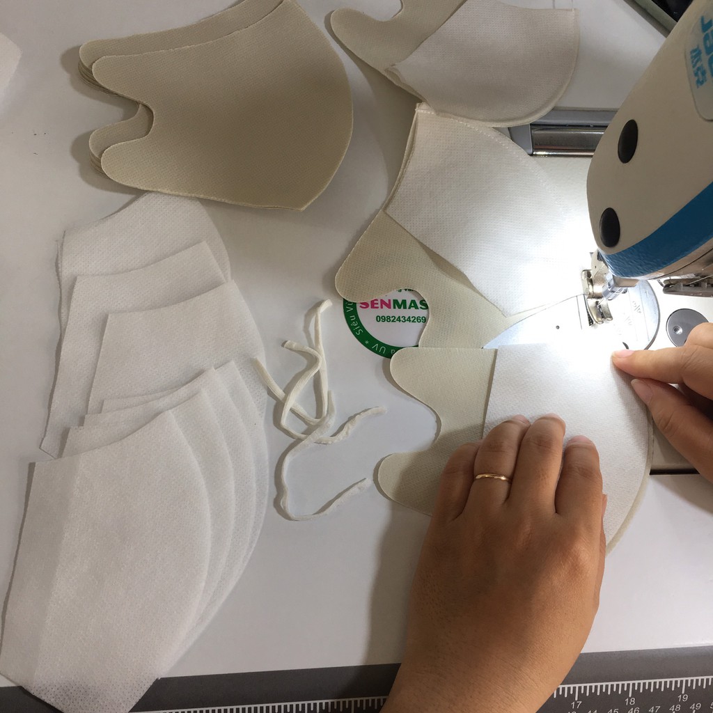 [XÃ KHO] Khẩu trang vải không dệt- Khẩu trang sử dụng nhiều lần - thoái mái dễ thở | BigBuy360 - bigbuy360.vn