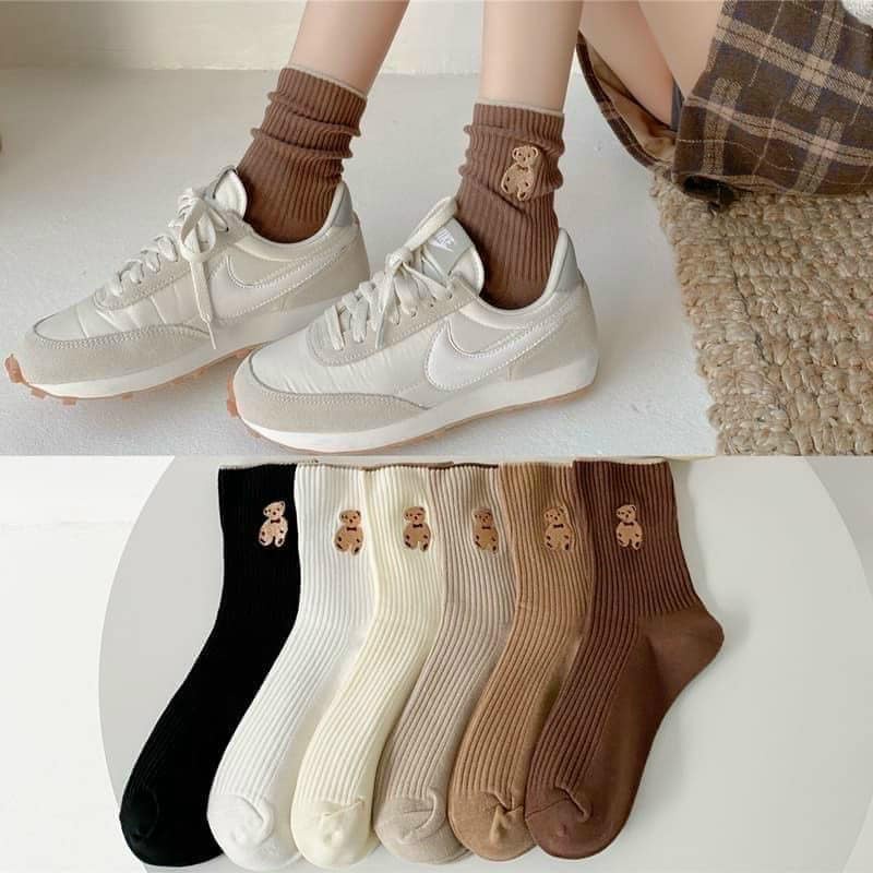 Tất vớ nữ cao cổ thêu hình gấu cute dễ thương tất cổ cao chất cotton phong cách Hàn Quốc