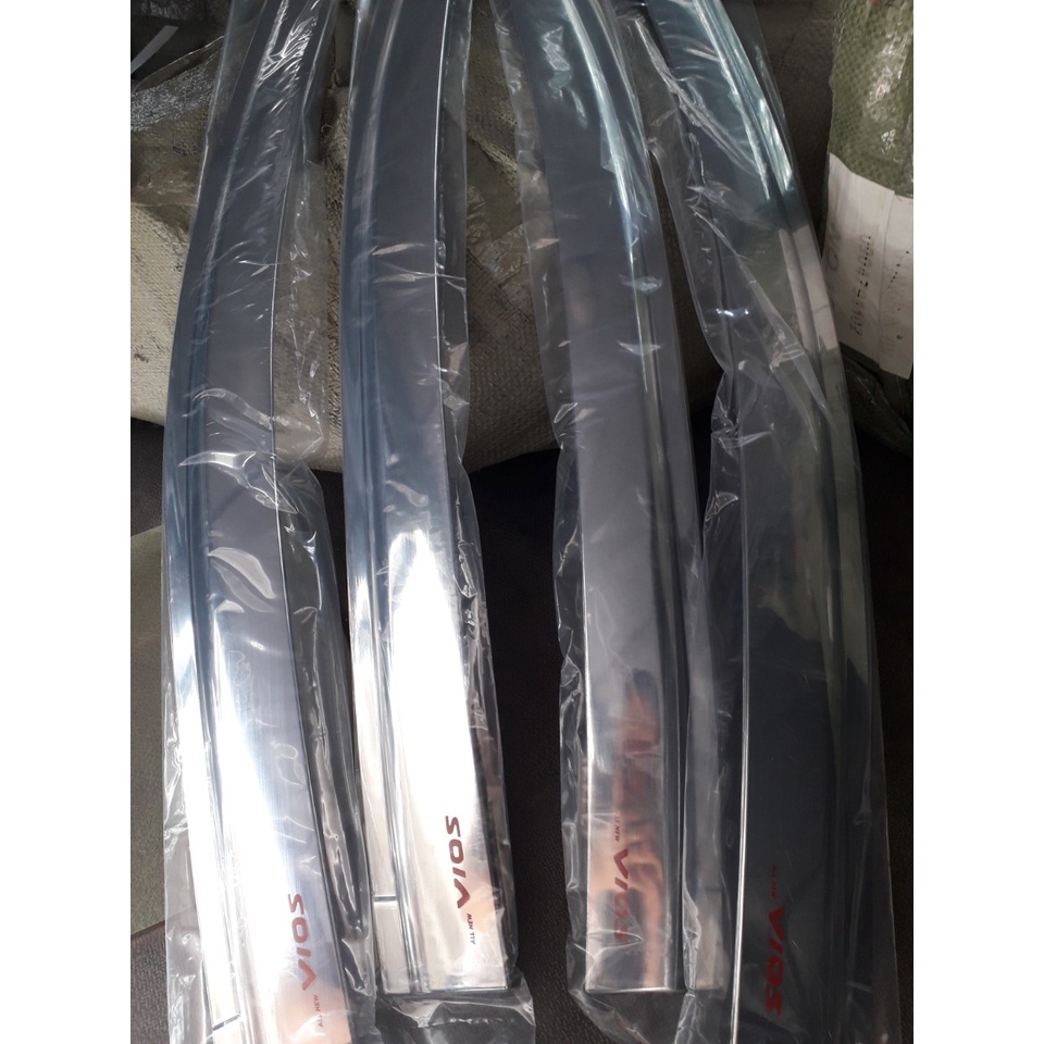 Vè che mưa xe Toyota Vios 2014- 2022 mạ cao cấp, chính hãng Autoclover