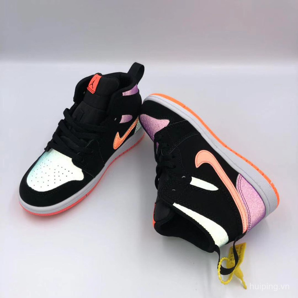 * Ready Stock *Nike AJOne new ThreeM phản quang âm dương giày bóng rổ Giày trẻ em chạy p8lN
