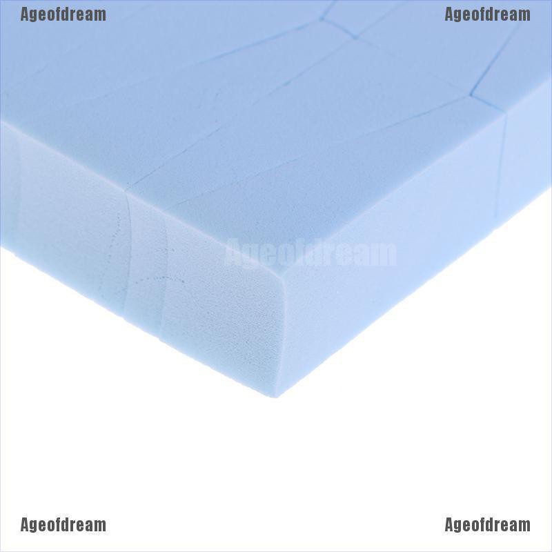 Set 24 Mút Trang Điểm Hình Tam Giác Tiện Dụng