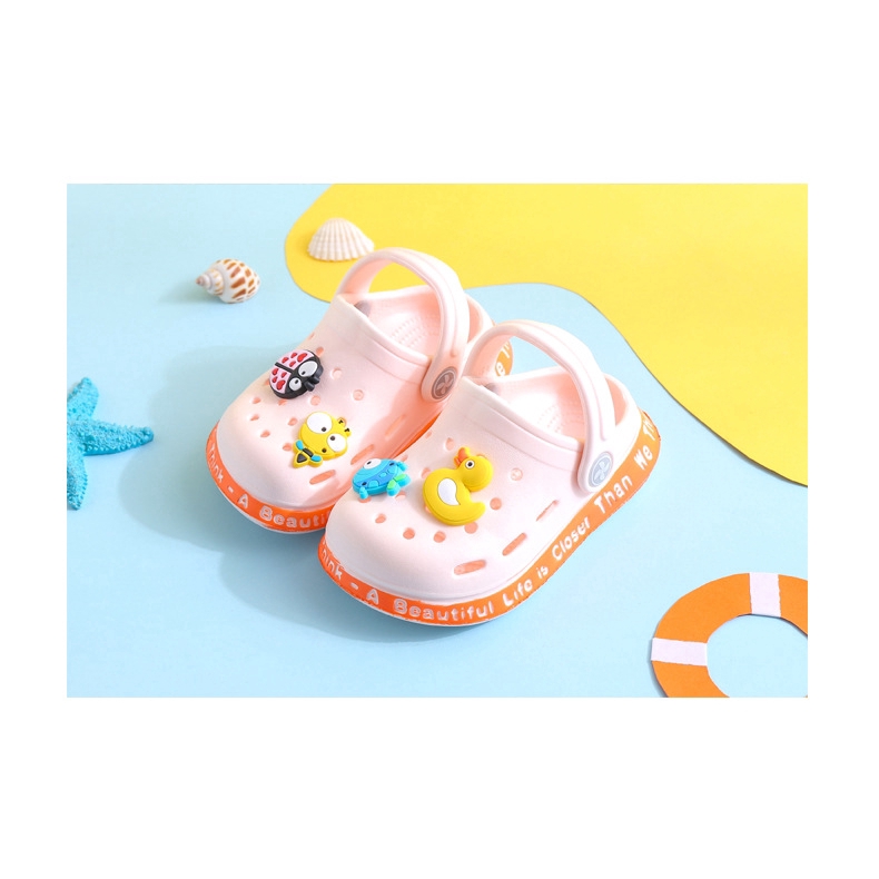 &lt;Hàng sẵn sàng&gt; Dép Baotou bé gái 1-8 tuổi Mềm mại Đáy trẻ mới biết đi Giày có lỗ chống trượt Mùa hè Mới