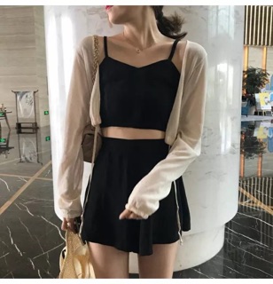 Bộ hai dây khoe eo thon