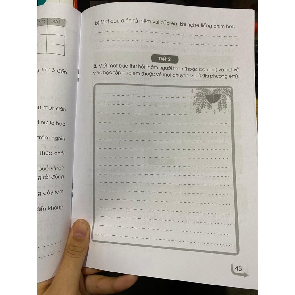 Sách - Vở bài tập tiếng việt 3 tập 2 (Cánh diều ) + Bán kèm 1 quyển Bé tập tô màu