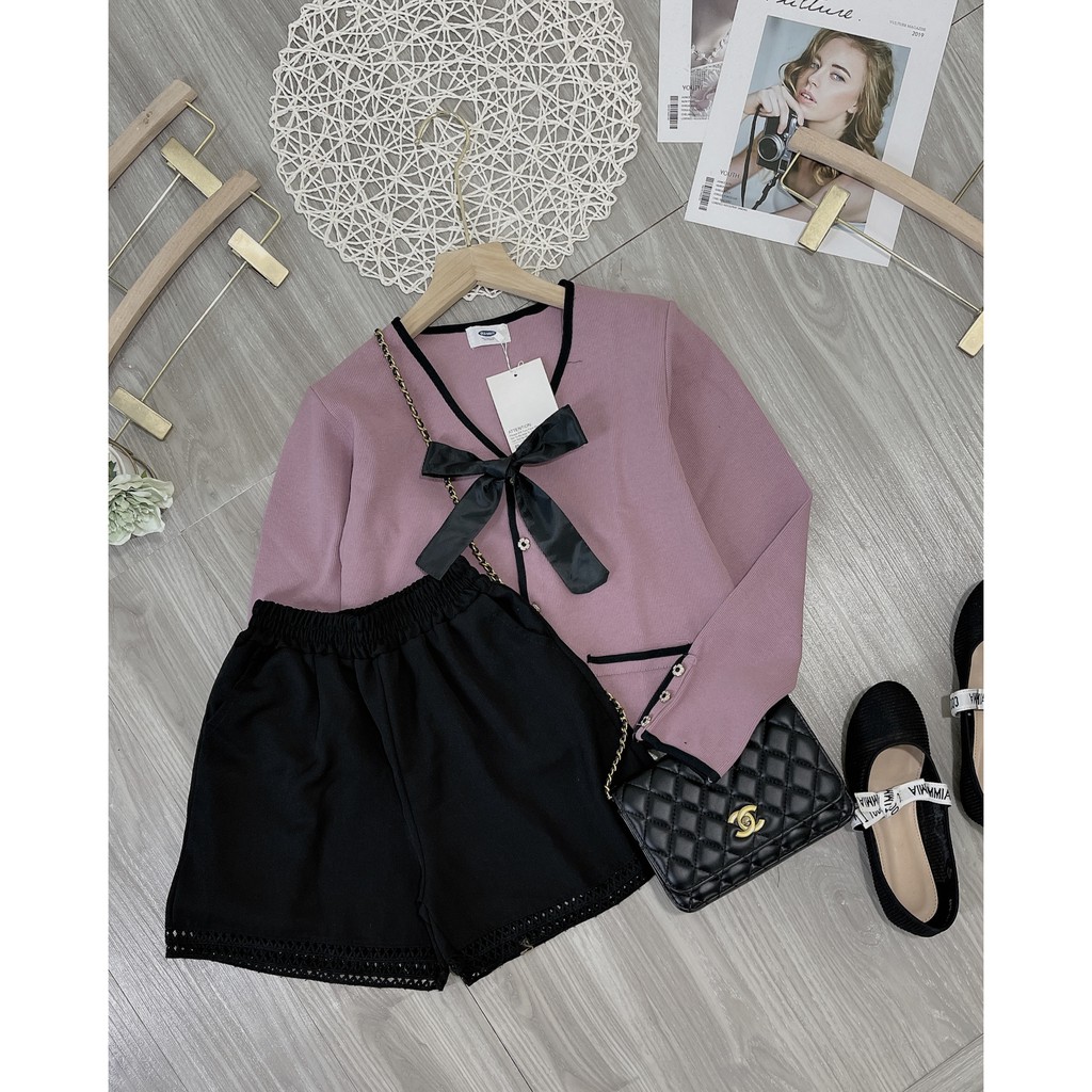Sét Áo Len Nơ Cài Cổ Xê Mix Quần Sooc Đùi Pha Ren Thời Trang Hot Trend | BigBuy360 - bigbuy360.vn