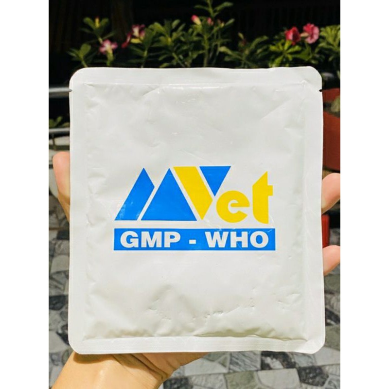 Bcomplex Ade Cho Tất Cả Vật Nuôi