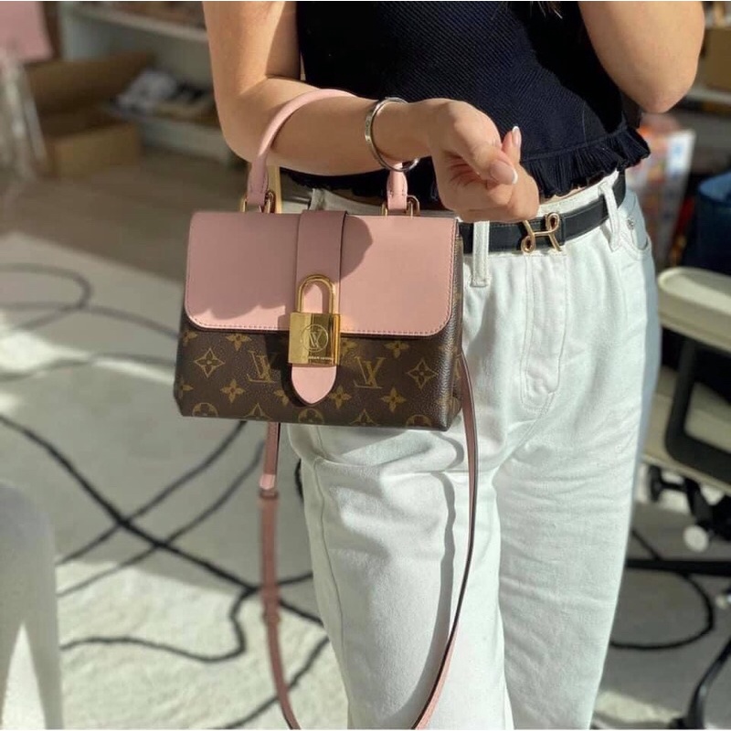 Túi xách nữ L.V da thật đẹp xuất sắc,sz 20*16*7,5cm,chất da thật,fullbox ViP nam châm 2 lớp,bill đầy đủ,hàng super sl