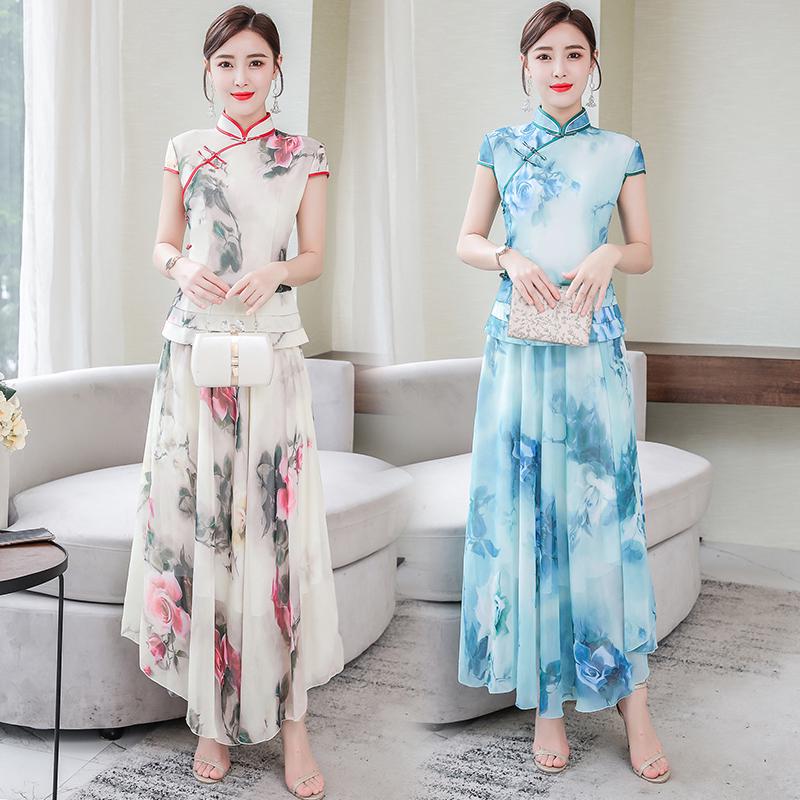 Bộ sườn xám cách tân 2 món thời trang xinh xắn dành cho bạn gái