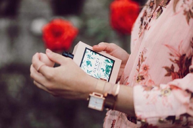 Nước hoa Gucci Bloom Acqua Di Fiori EDT 5ml/10ml/20ml _ 𝔂𝓾𝓶𝓲 𝓹𝓮𝓻𝓯𝓾𝓶𝓮𝓼 | BigBuy360 - bigbuy360.vn